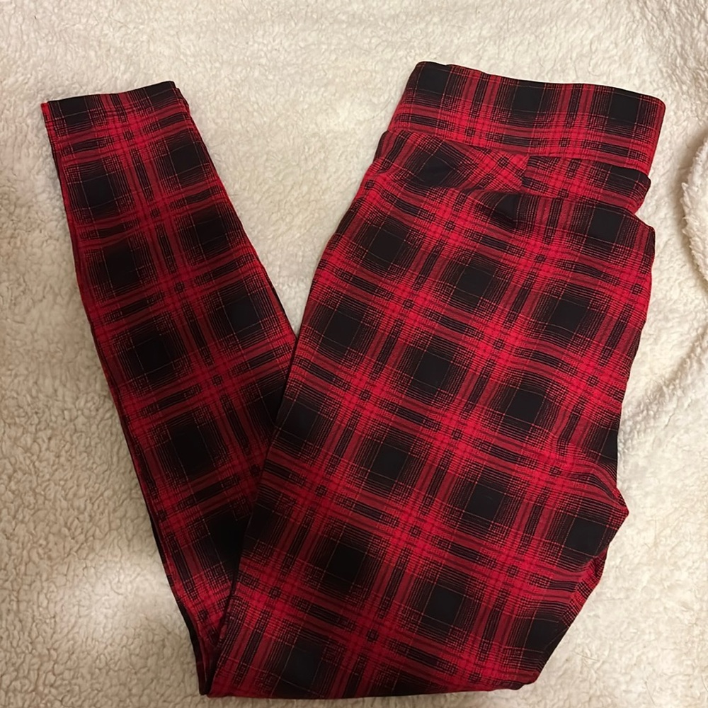 LOFT Ponte, black/red plaid leggings.
